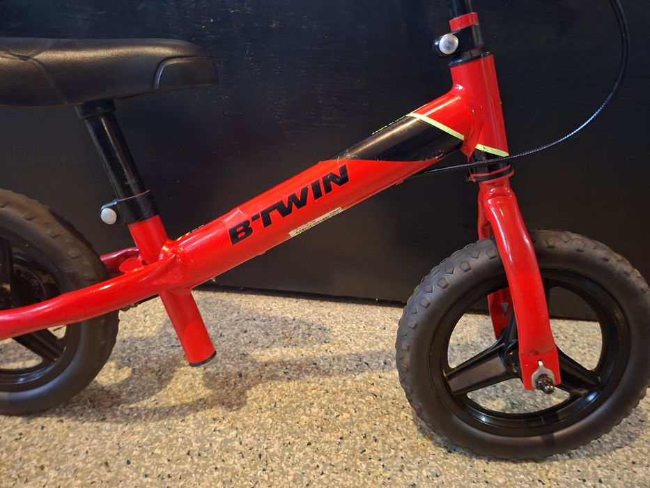 rowerek biegowy B'twin Run Ride 520