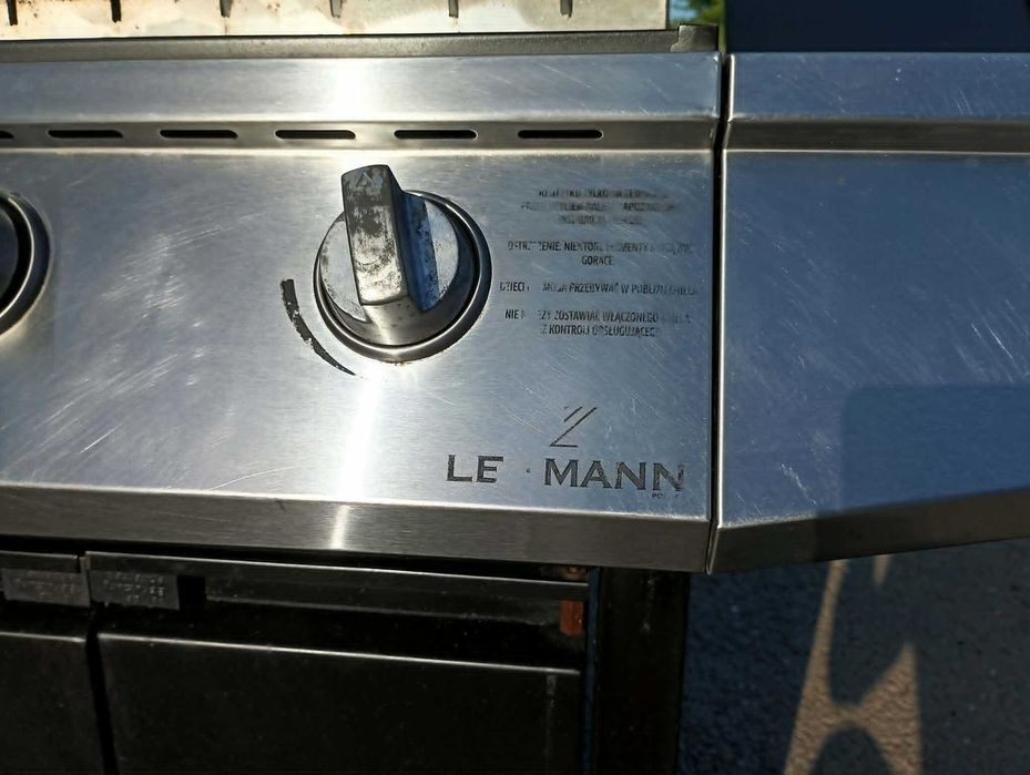 Grill gazowy LEHMANN z dodatkowym palnikiem