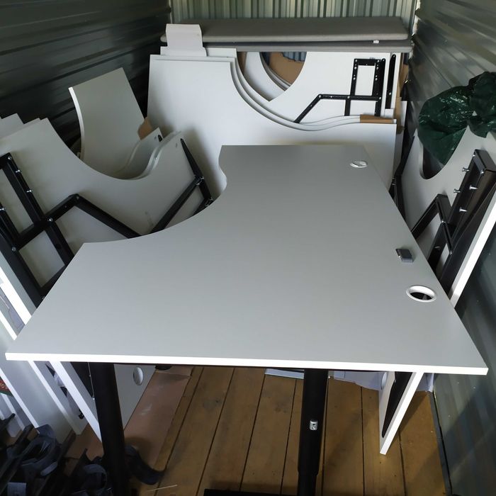 Stół Biurko Narożne 180cm Kinnarps Oberon