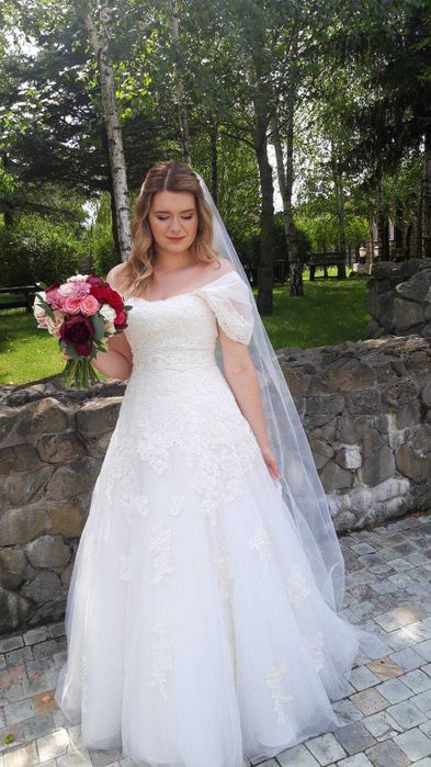Весільна сукня (L-XL/42-44EU/48-50UKR)