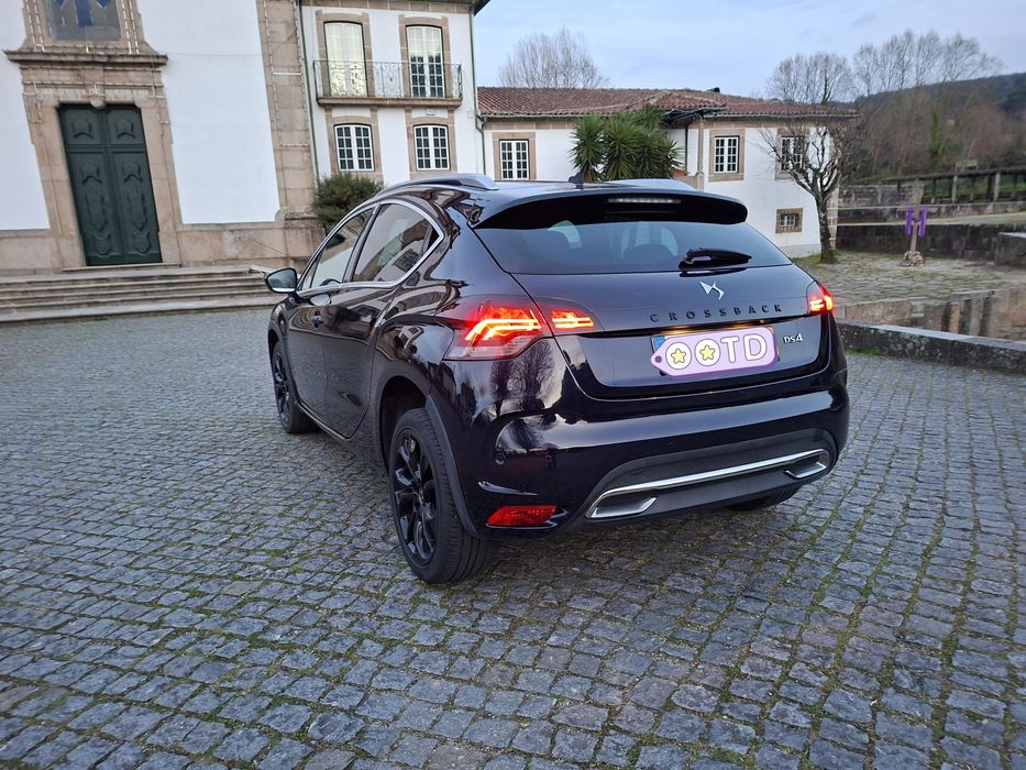 DS4 Crossback com 124 mil km