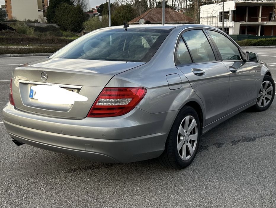 Mercedes-Benz c180d 2012