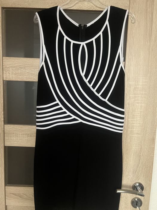 Sukienka  rozmiar uniwersalny  !!!