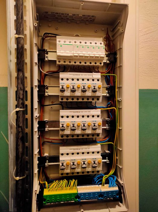 Електромонтажні роботи, Слабострумні мережі, Відеонагляд.