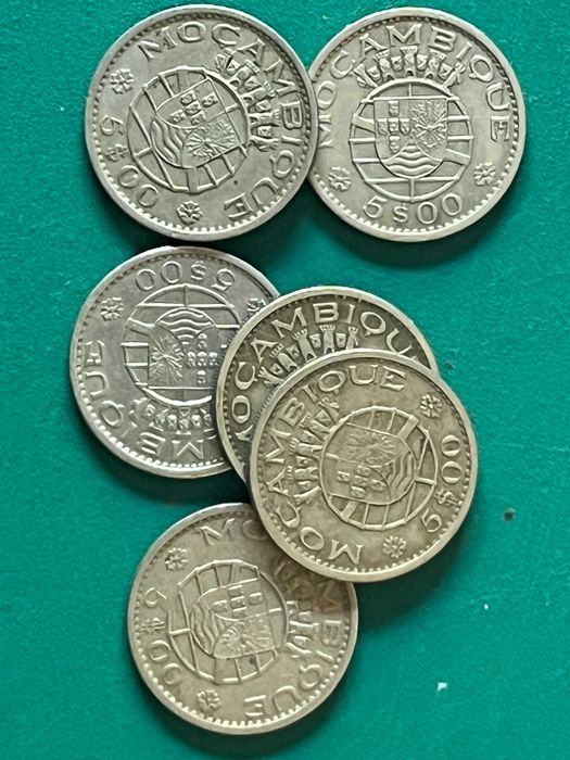 Moedas de Moçambique - 5 escudos - anos 70´s - x6 unidades