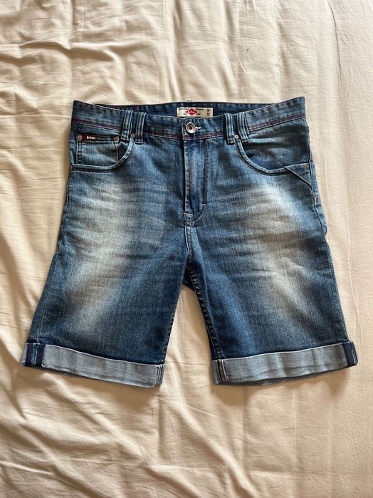 Krótkie spodenki jeansowe Lee Cooper W32