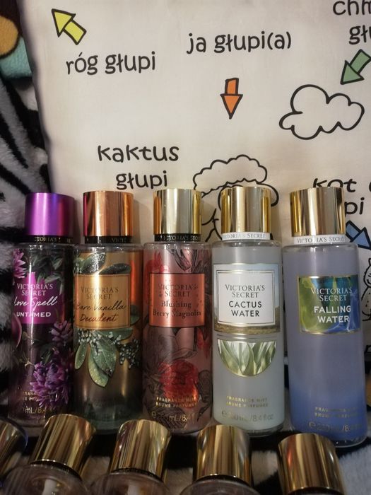Kolekcjonerskie butelki Mgiełki Victoria's Secret