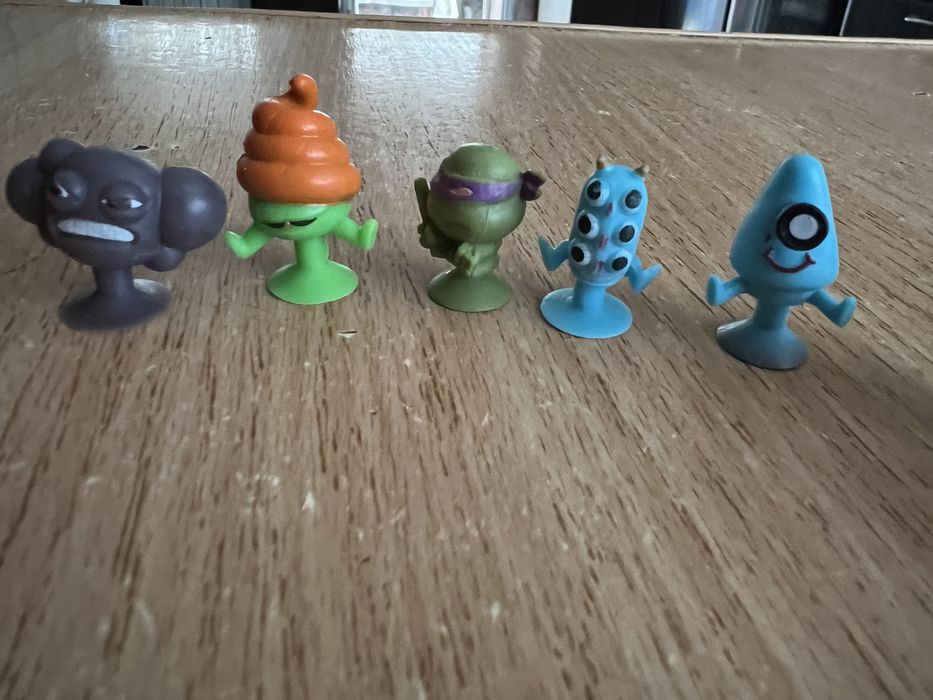 Липучки игрушки