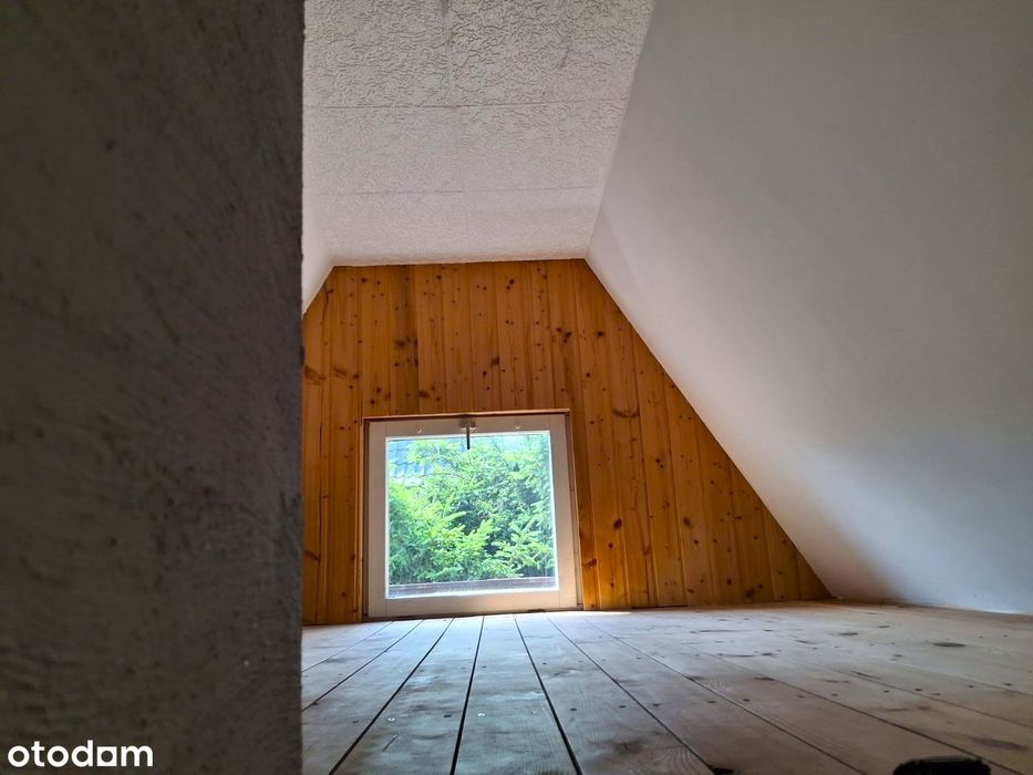 Domek letniskowy z sauną nad jeziorem, 1100m² ogrodzonego terenu.