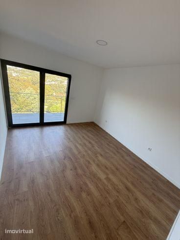Apartamentos T3 novos prontos a habitar em Viseu
