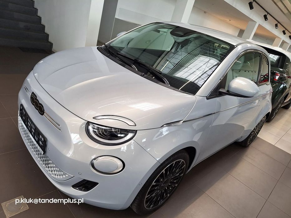 Fiat 500 Ubezpieczenie za 1 złoty.  - manualna skrzynia wersja TORINO.