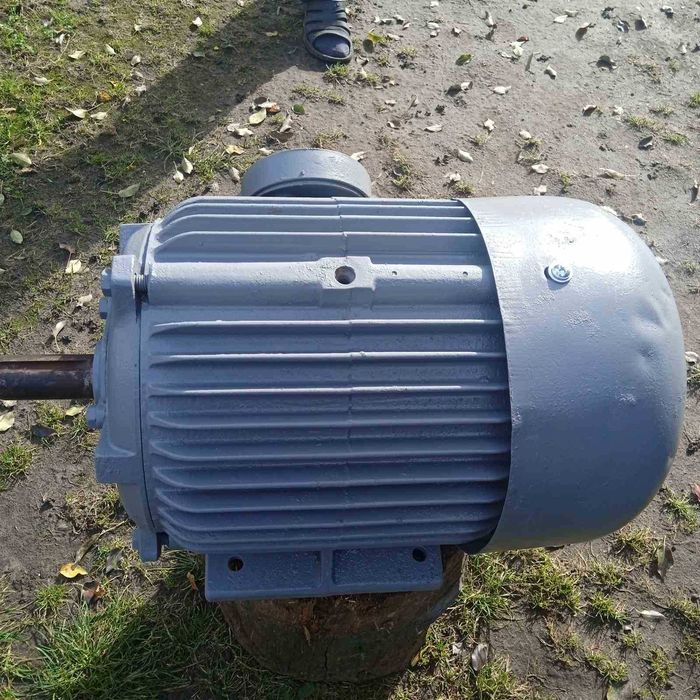 Електродвигун 15 квт
