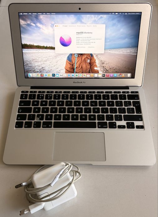 Macbook Air 11” i5