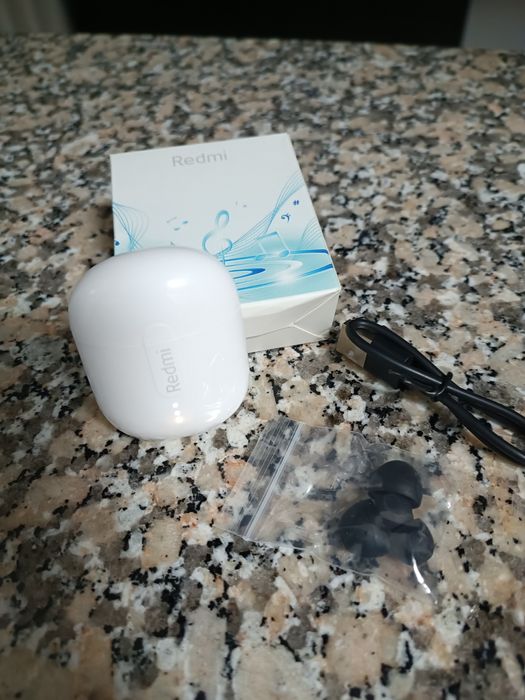 Phones bluetooth Novos com caixa power bank  Preco FINAL Xiaomi