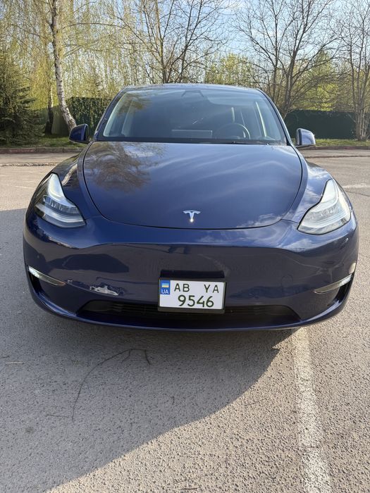 Tesla model Y 2022
