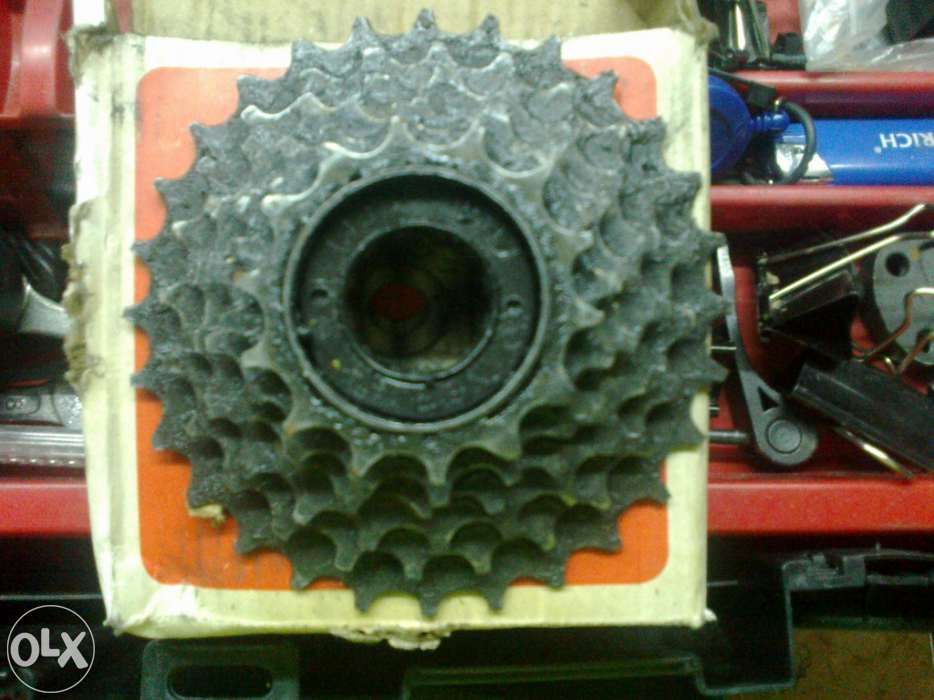 Peças Bicicletas - carretos, manetes, e outros