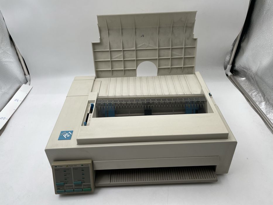 computador vintage IBM ps1