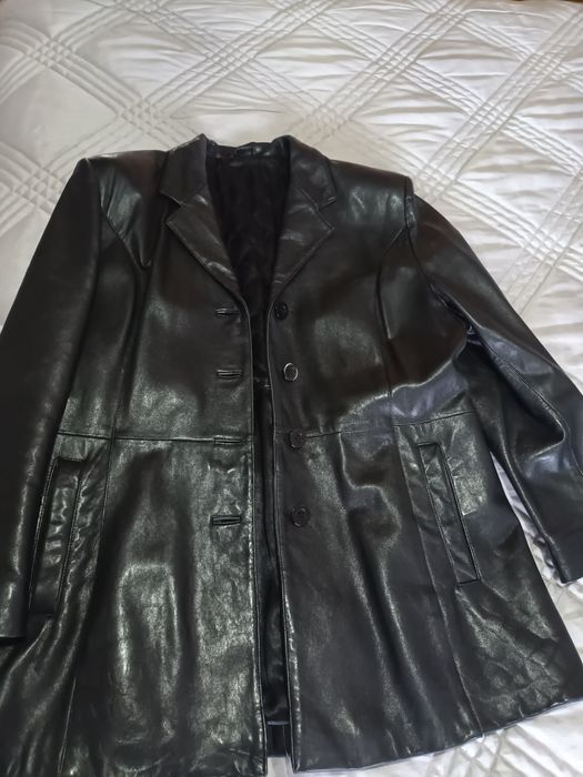 Casaco de mulher em pele