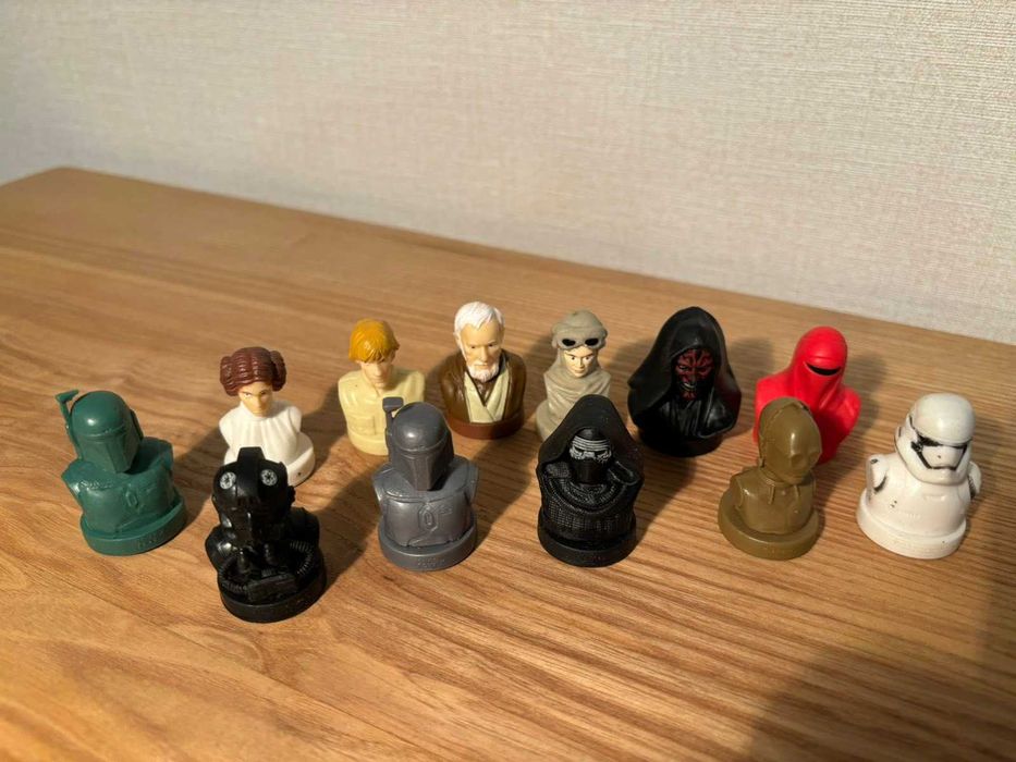 Игрушки из Киндеров