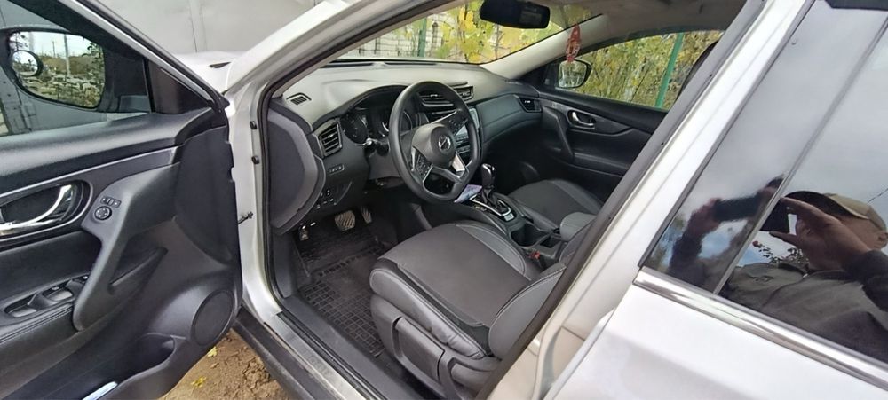 Продам Nissan Rogue 2016