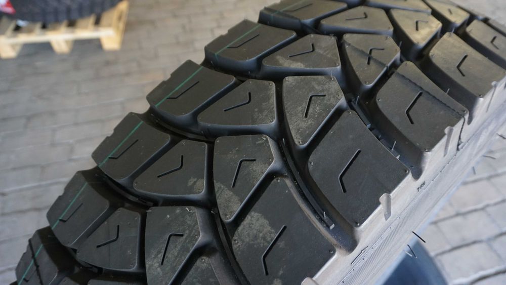 Opona ciężarowa FULLRUN 315/80R 22.5 TB700D – Oś Napędowa