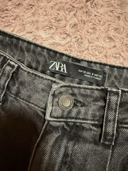 Джинсы бананы Zara