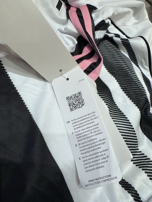 Футболка Adidas розмір S, Ювентус 2025-2026