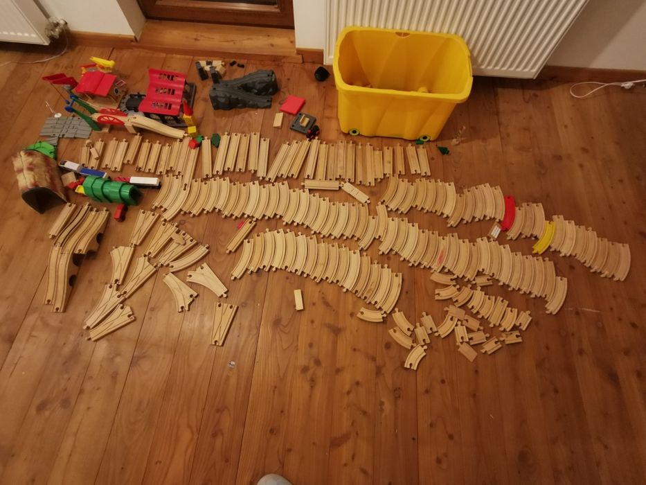 Tory drewniane, kolejka, ogromny zestaw, lokomotywa