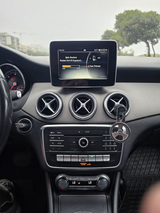 Mercedes CLA 180 D