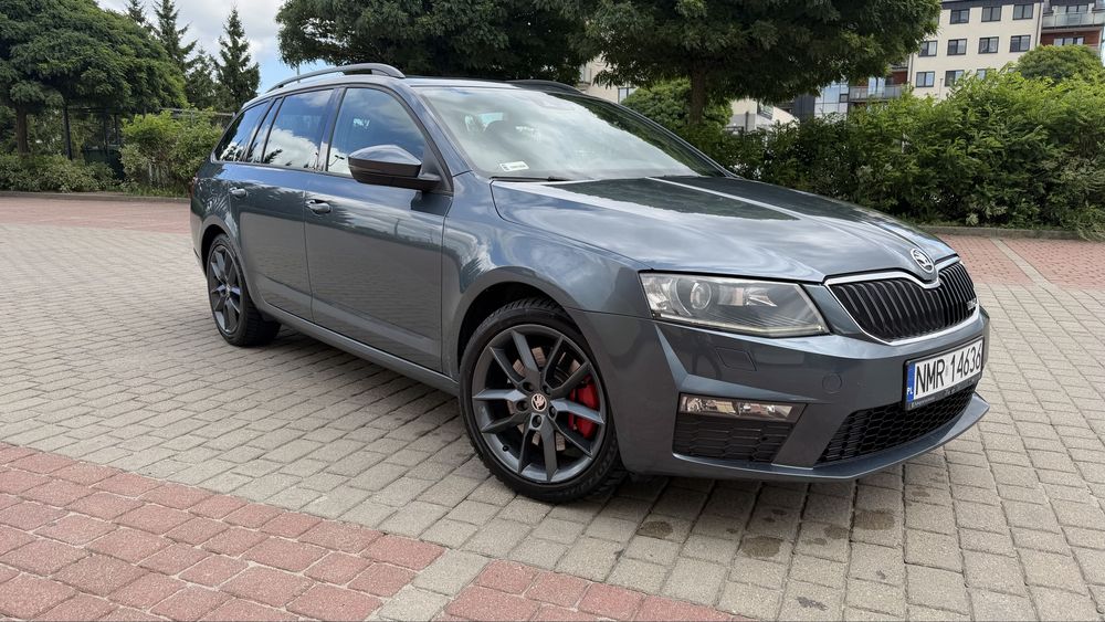 Skoda octavia vrs rok 2015 silnik 2.0 diesel manual ladna zamiana