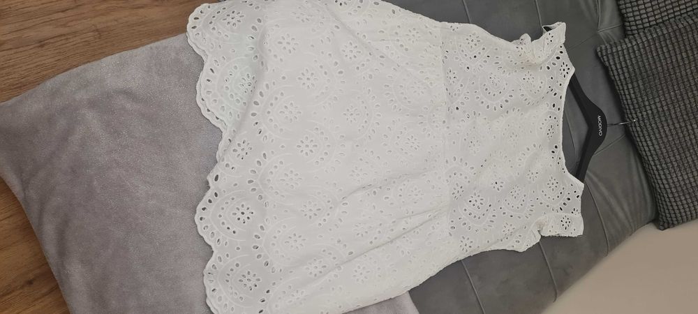 Ażurowa sukienka  , biała