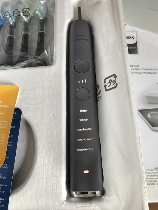 Philips Sonicare 9500 HX9924/47 szczoteczka DiamondClean Smart HX993S