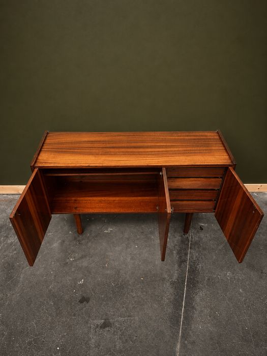 Aparador Mid Century Modern