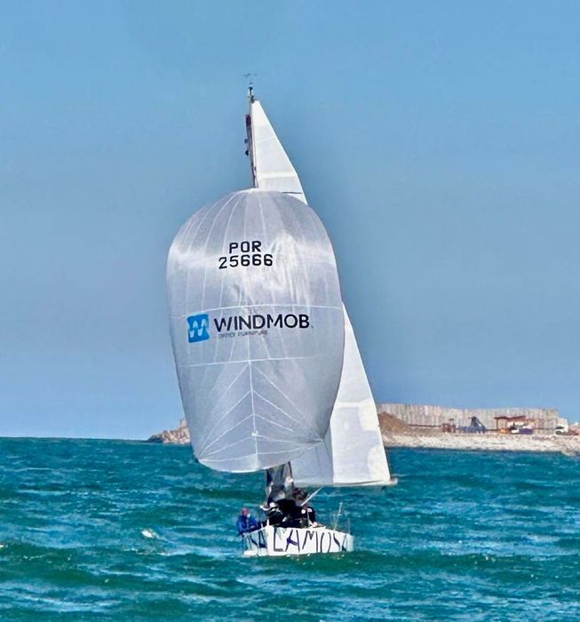 Barco a Vela jeanneau