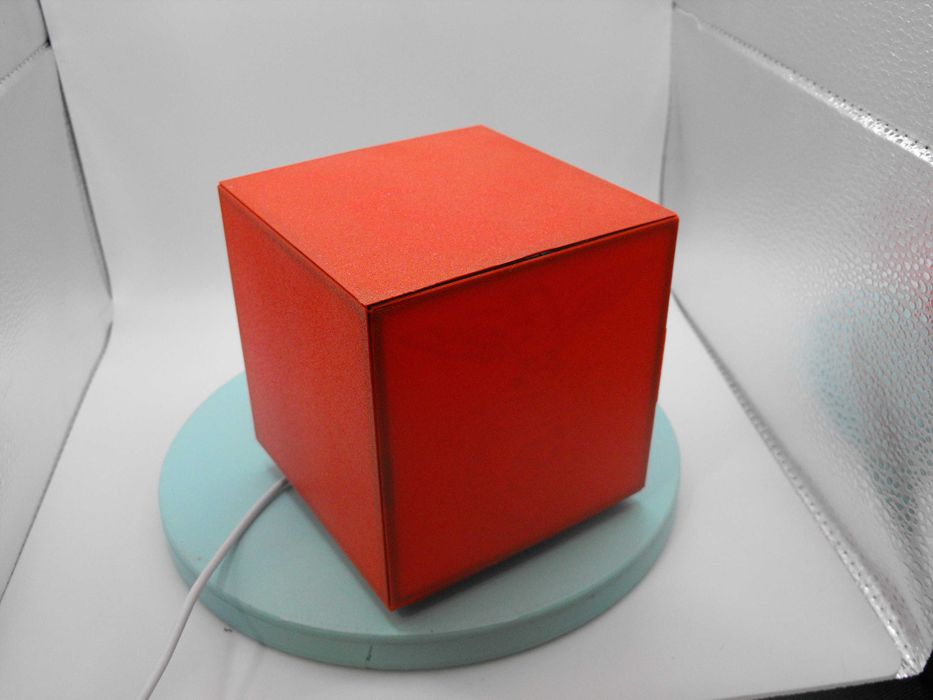 Candeeiro de Secretária "CUBO"