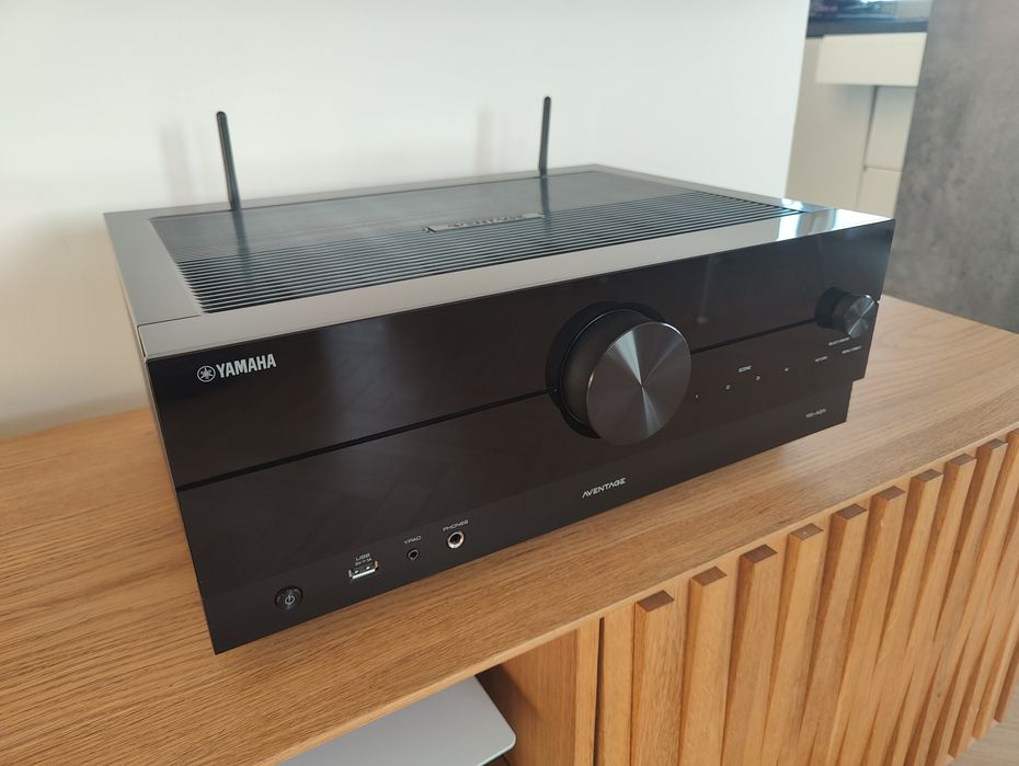 Amplituner Yamaha RX-A2A Aventage