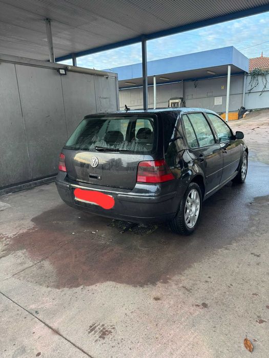 Golf 4 1.9 tdi 110cv Edicao 25anos - 250mil kms