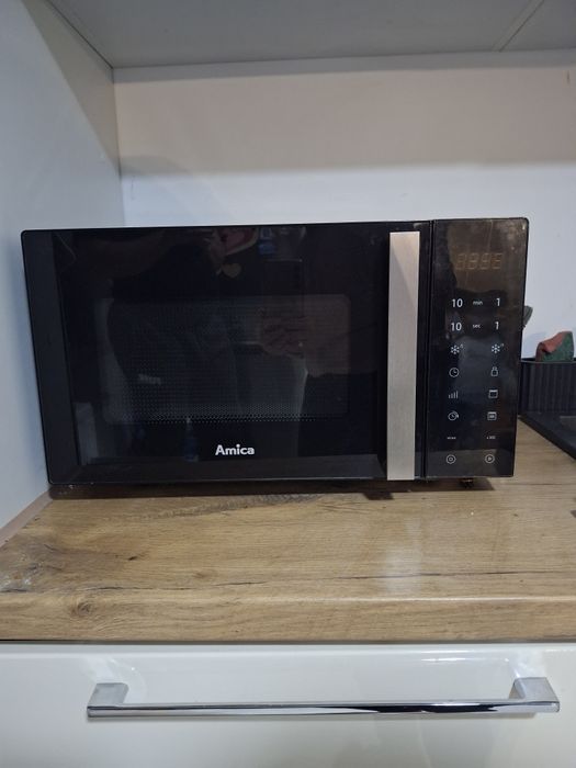 Kuchenka mikrofalowa