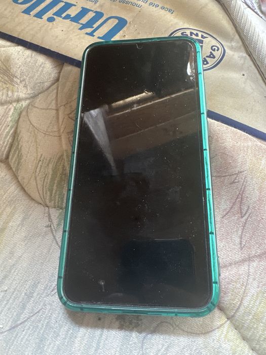 Quero vender o telemovel pk ja comprei outro