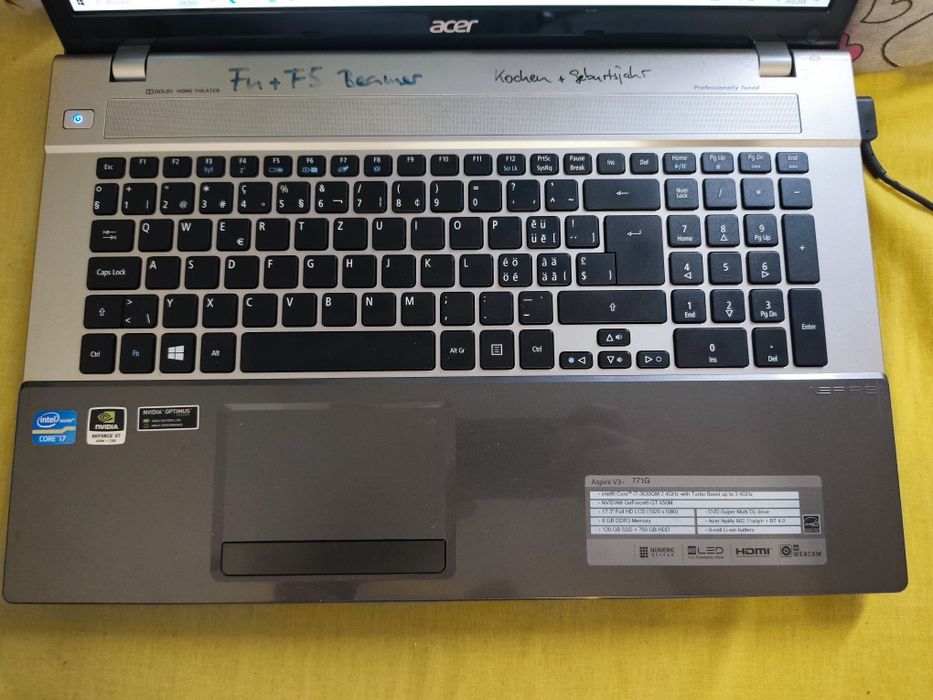 Laptop Acer Aspire V3 - 771G