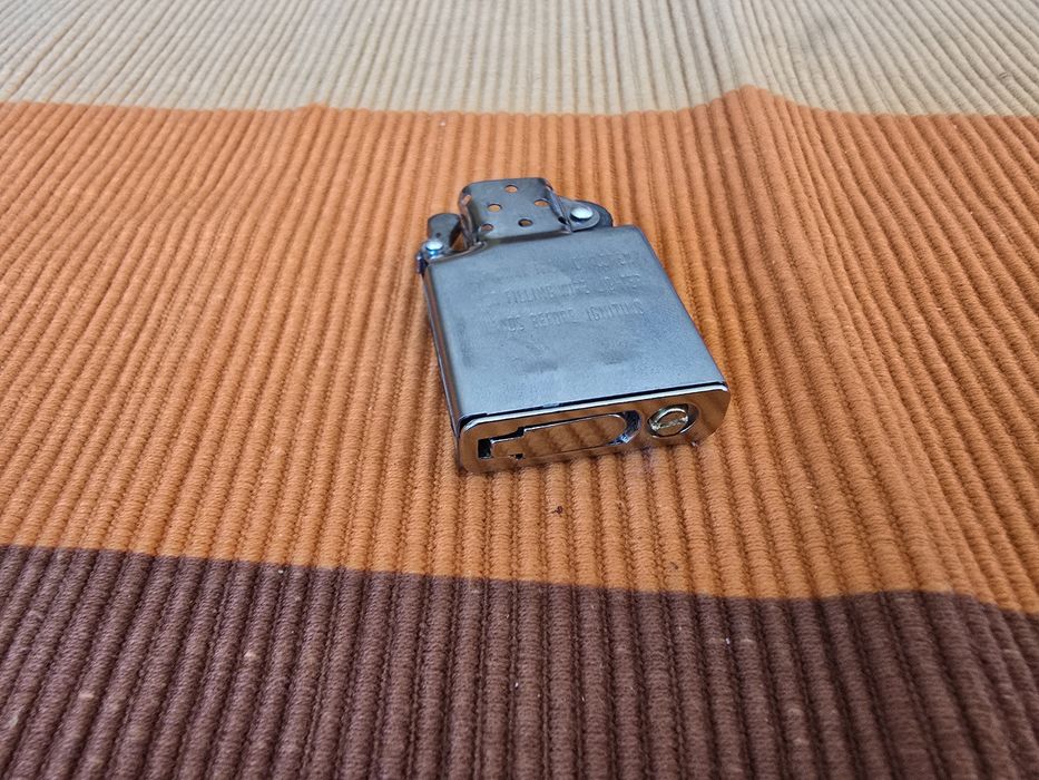 Zippo - fecho anti-evaporação