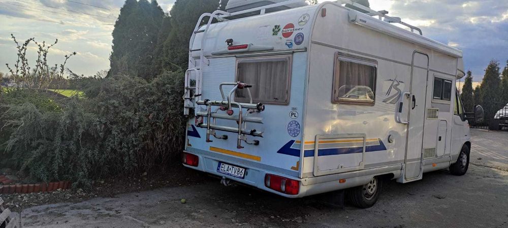 Kamper półintegra 2001 r.