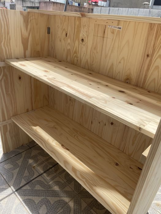 Balcão de Bar em Pinho