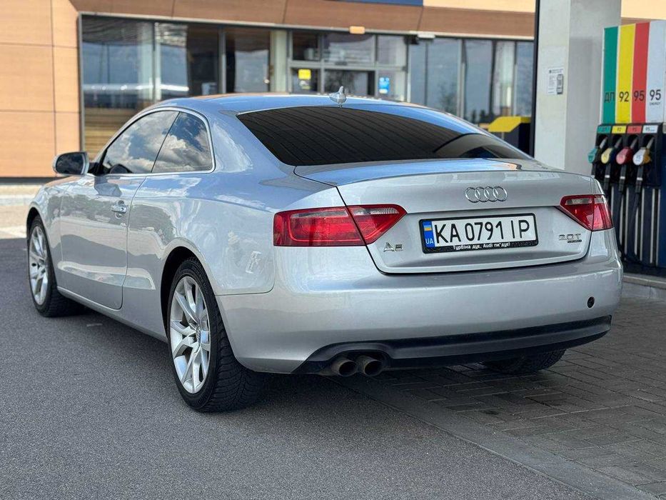 Audi A5  Quttro 2.0 бензин, Автомат , Гарний стан , Обмін Розстрочка