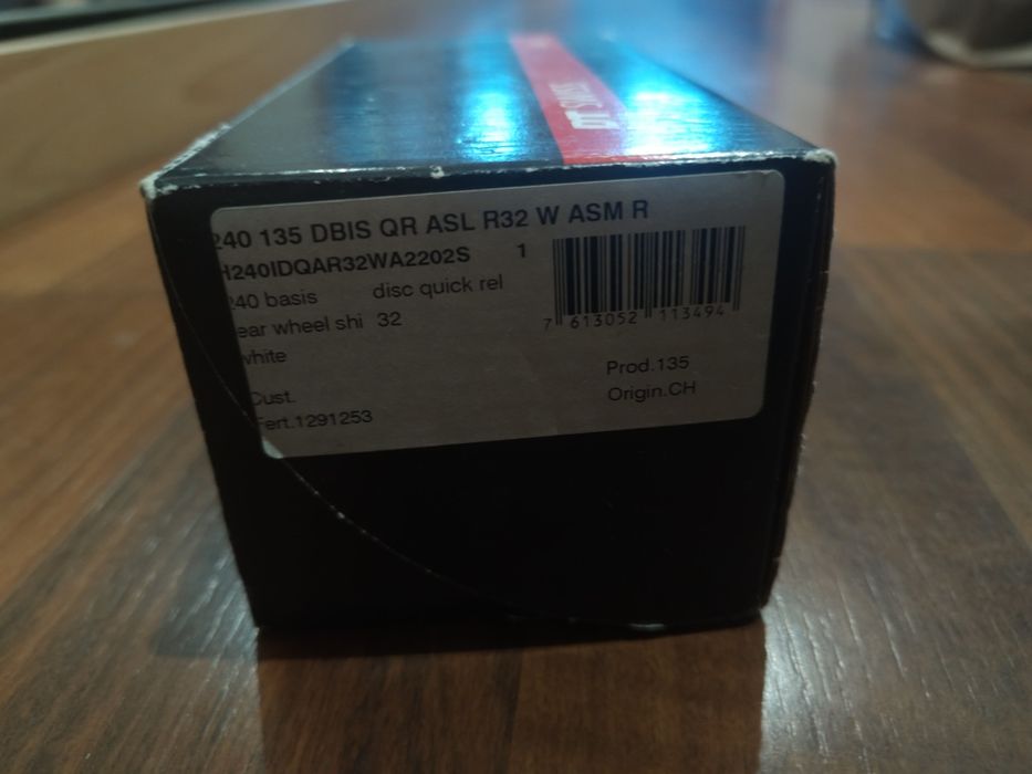 Cubo DT swiss 240s 32 buracos Edição limitada