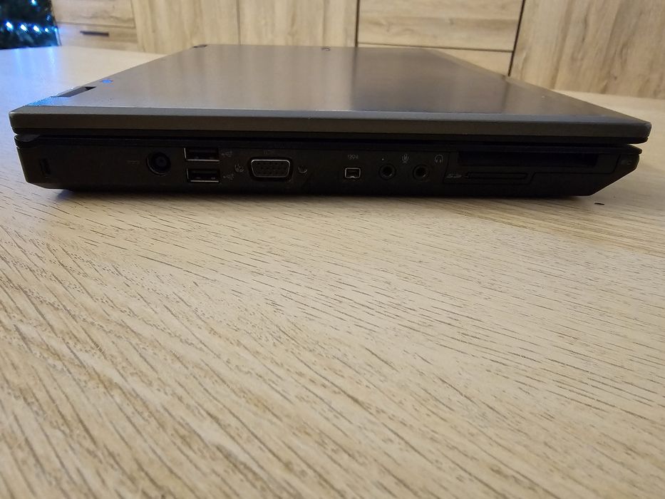 Dell E5410 i3, 3GB RAM