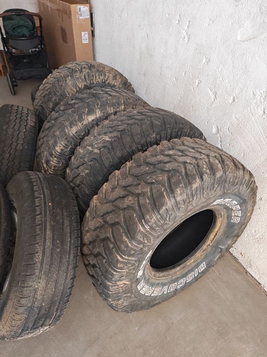 Pneus 35x12.5x15