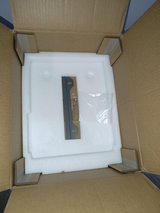 DATOUBOSS 12V / 1800 Вт( AC charge 65A) Гібридний інвертор