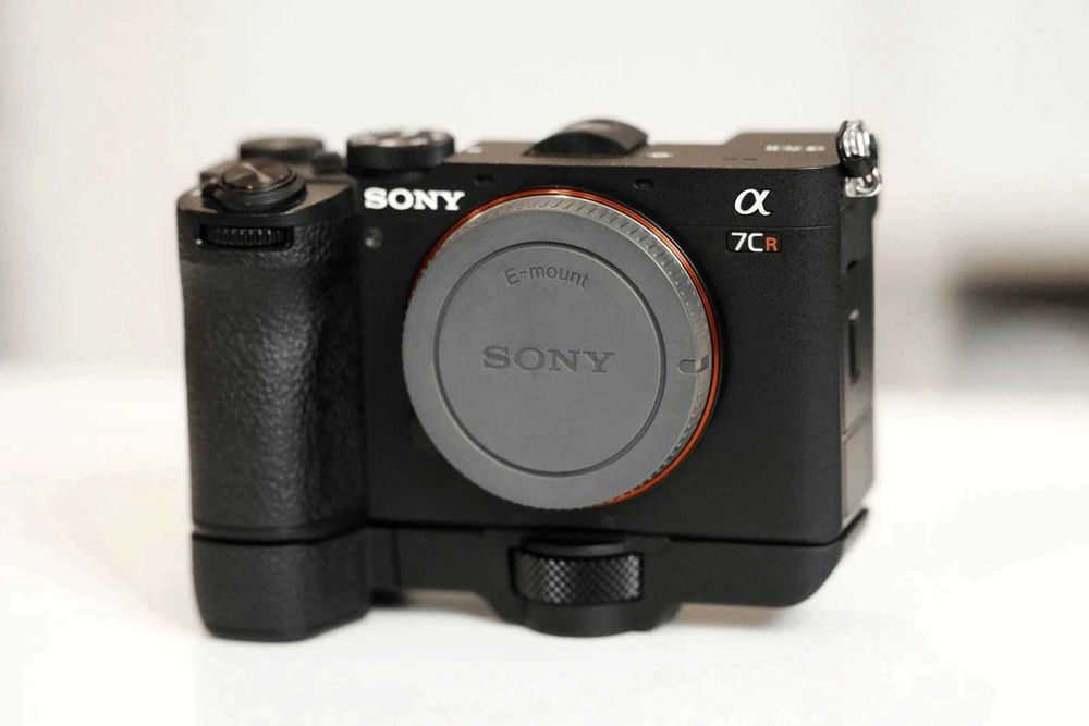 Sony A7CR - jak nowy, gwarancja, zestaw + extra bateria - ILCE-7CR