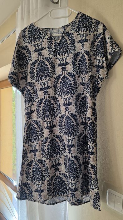 Sukienka błękitno biała na lato